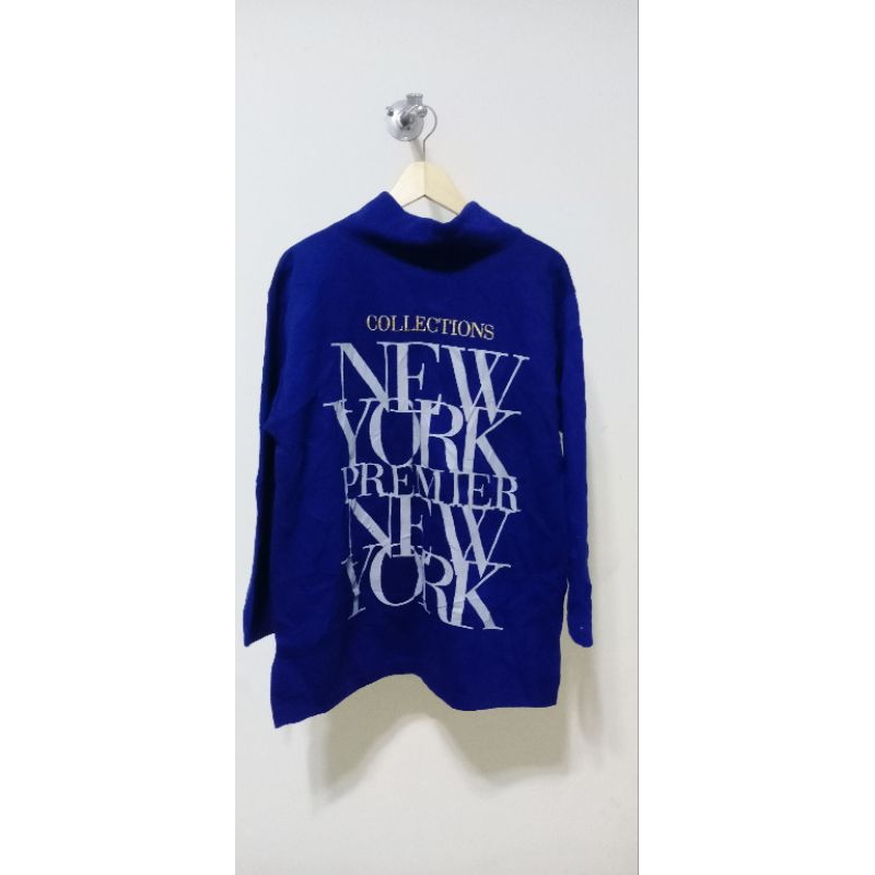 CN  New York sweater