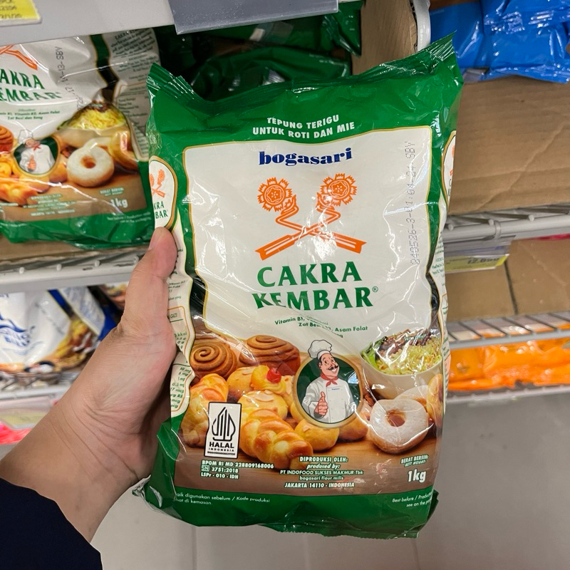 

Tepung Cakra Kembar Kemasan [ 1kg ]