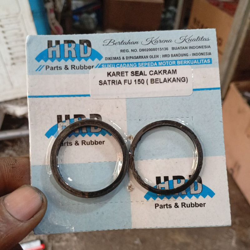 seal piston kaliper cakram satria Fu belakang karet oring