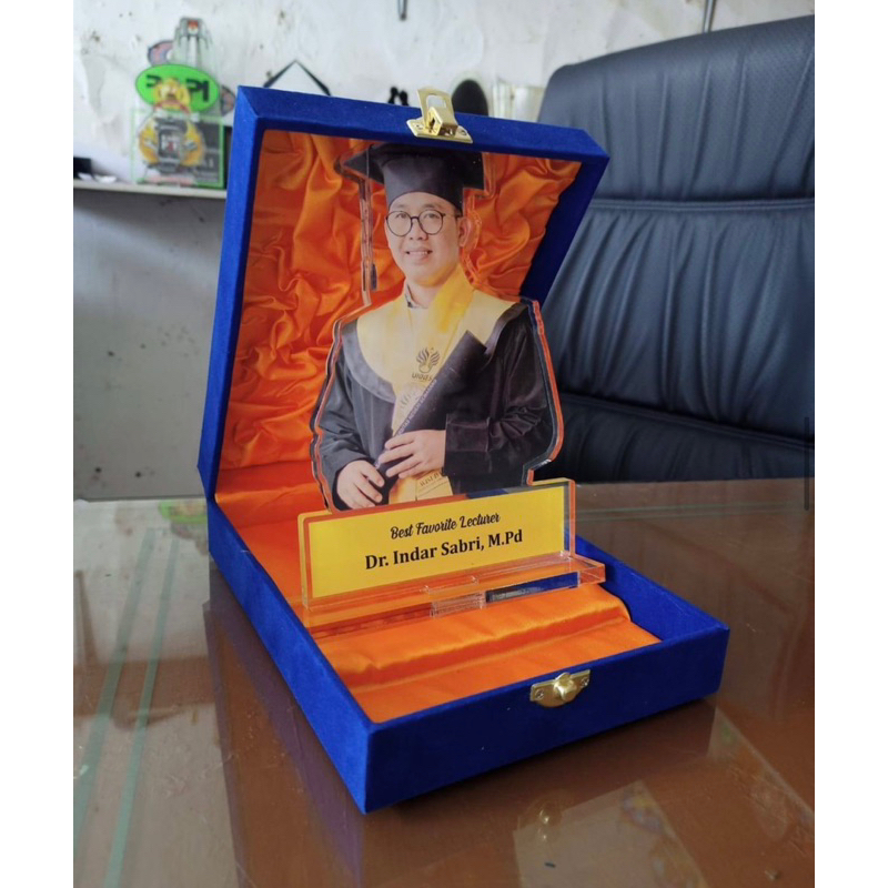 Plakat Akrilik wisuda Plakat Wisuda Akrilik Plakat Ucapan Wisuda Kado Wisuda
