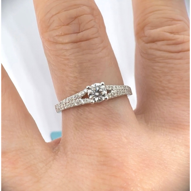 Cincin Berlian Solitaire GIA 0,31 ct