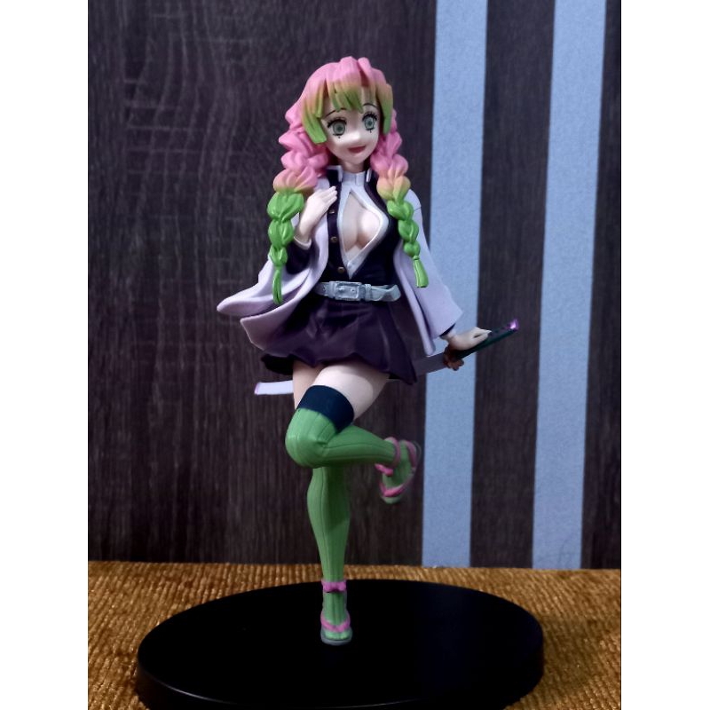 action figure mitsuri kanroji -kimetsu no yaiba