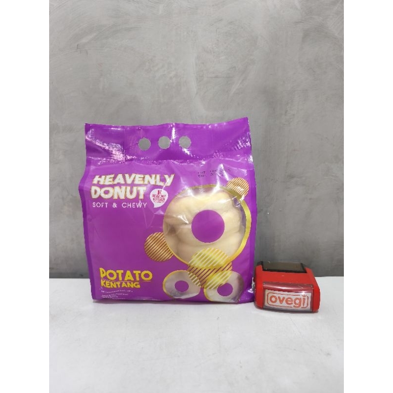 

Heavenly Kitchen Donut/Donut Kentang/Donut Taro Ubi Ungu/Donut Ubi Cilembu