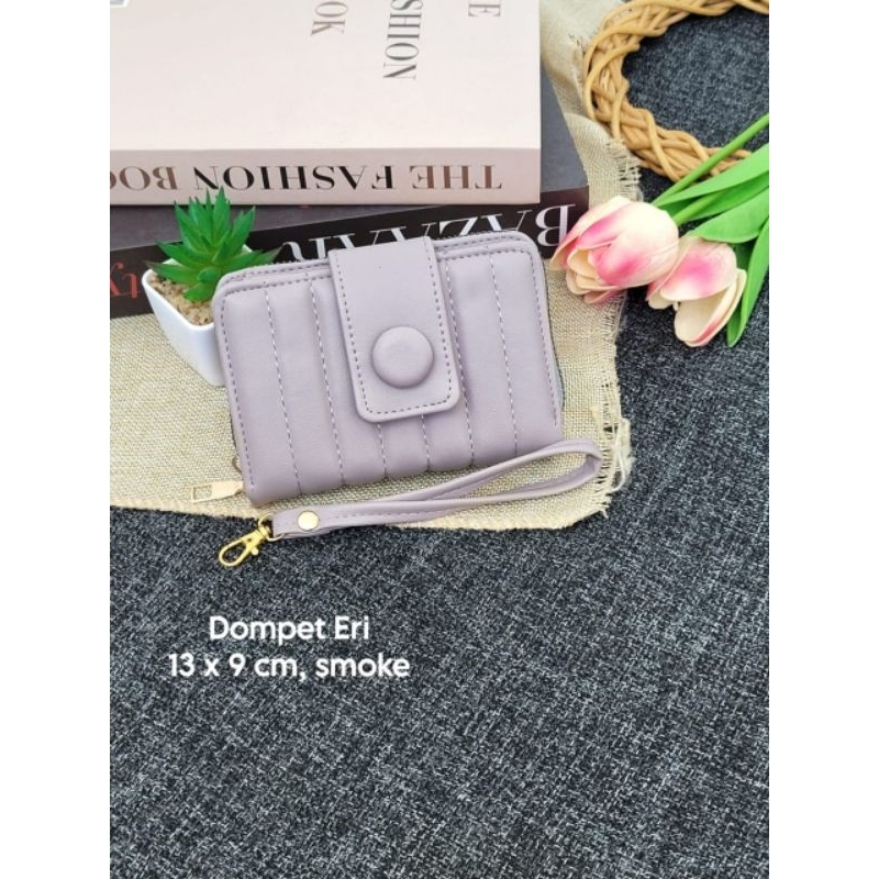 Dompet Eri – Dompet Wanita Elegan dan Praktis
