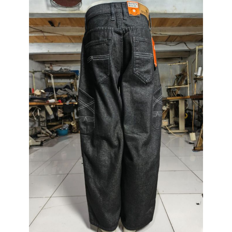 long baggy jeans pants skena outfit