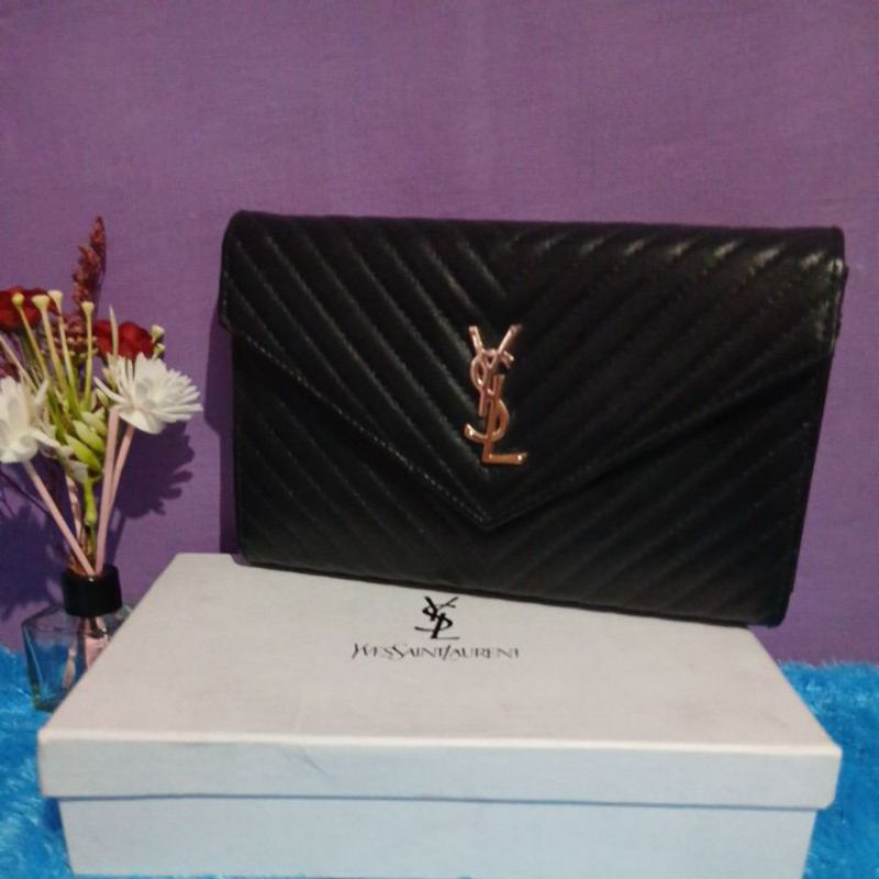 Dompet ysl