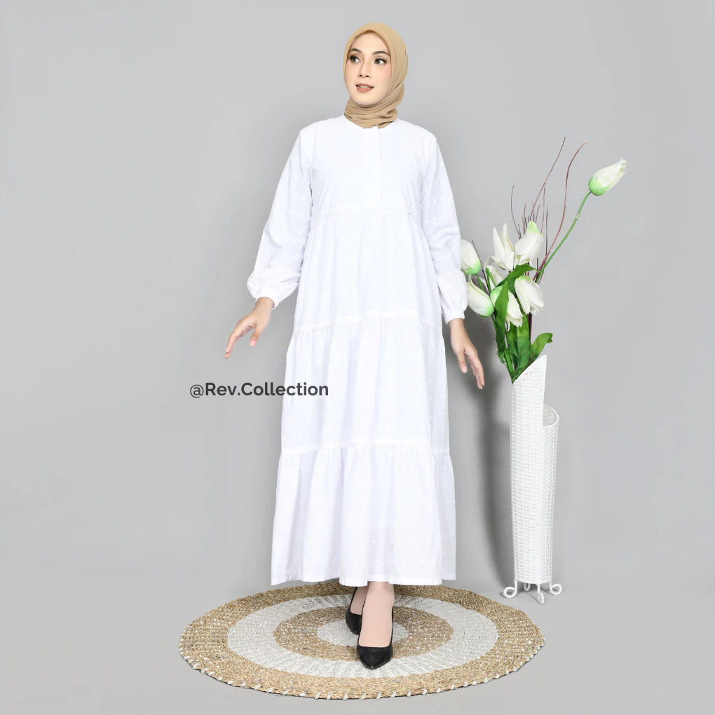 Gamis Rempel Motif Bunga Putih, Busana Muslimah Elegan untuk Wanita