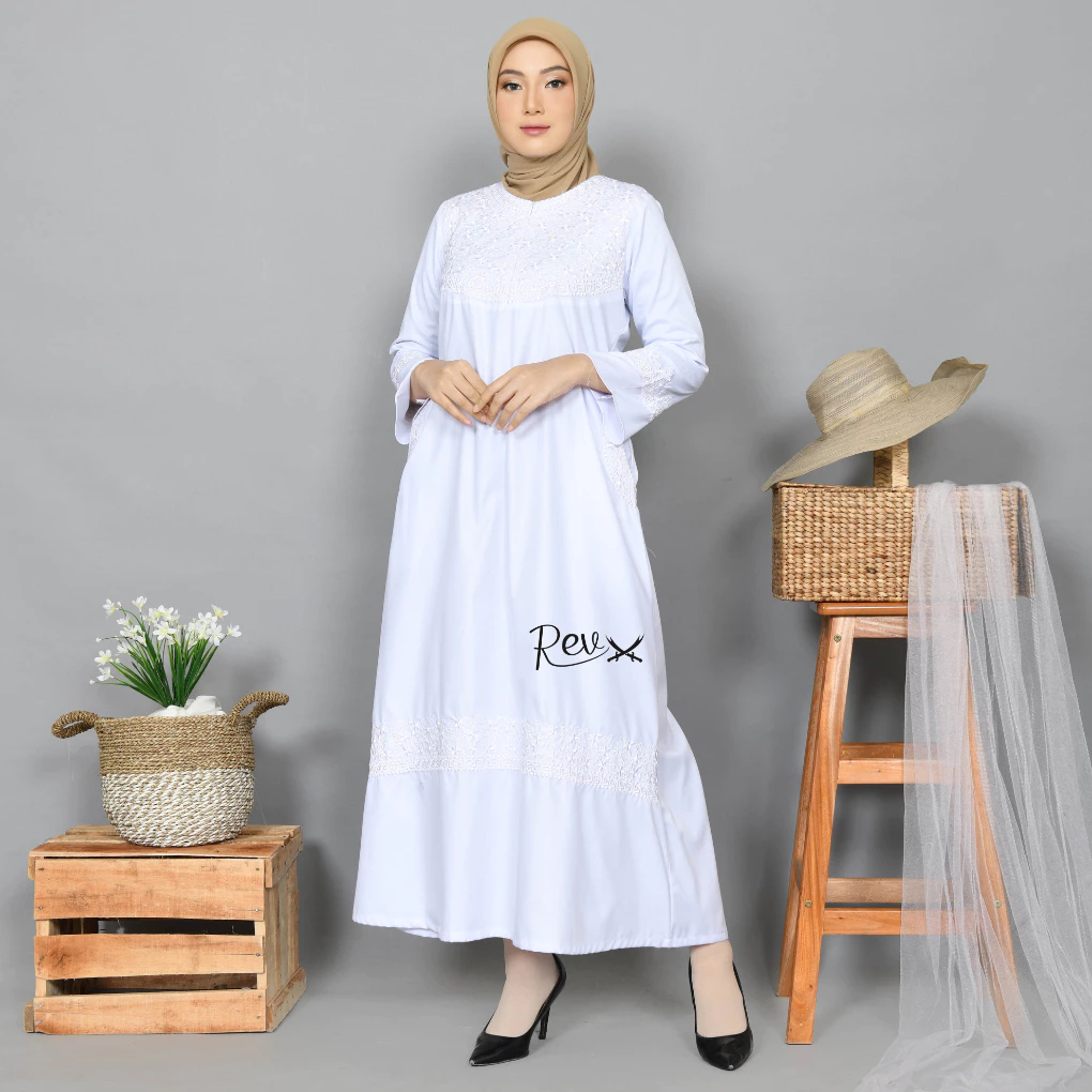 Gamis Wanita Putih & Hitam Katun Bordir Elegan, Ideal untuk Umroh dan Haji