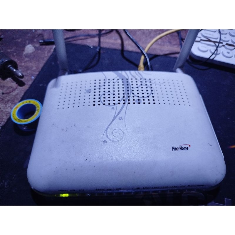 Fiberhome AN 5506 04 FS Dengan Adaptor