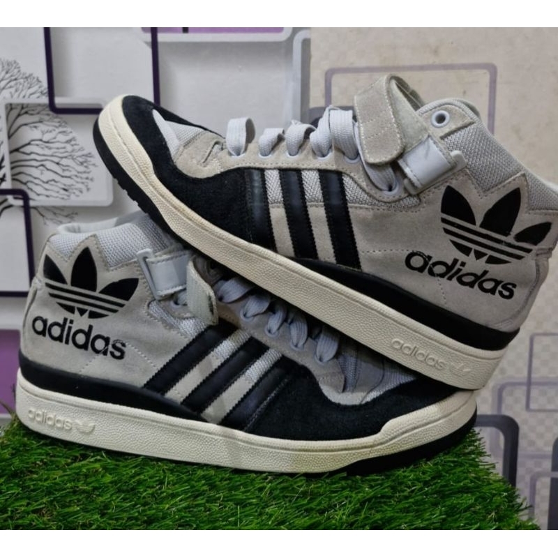 Sepatu Ad1das Size 47.5