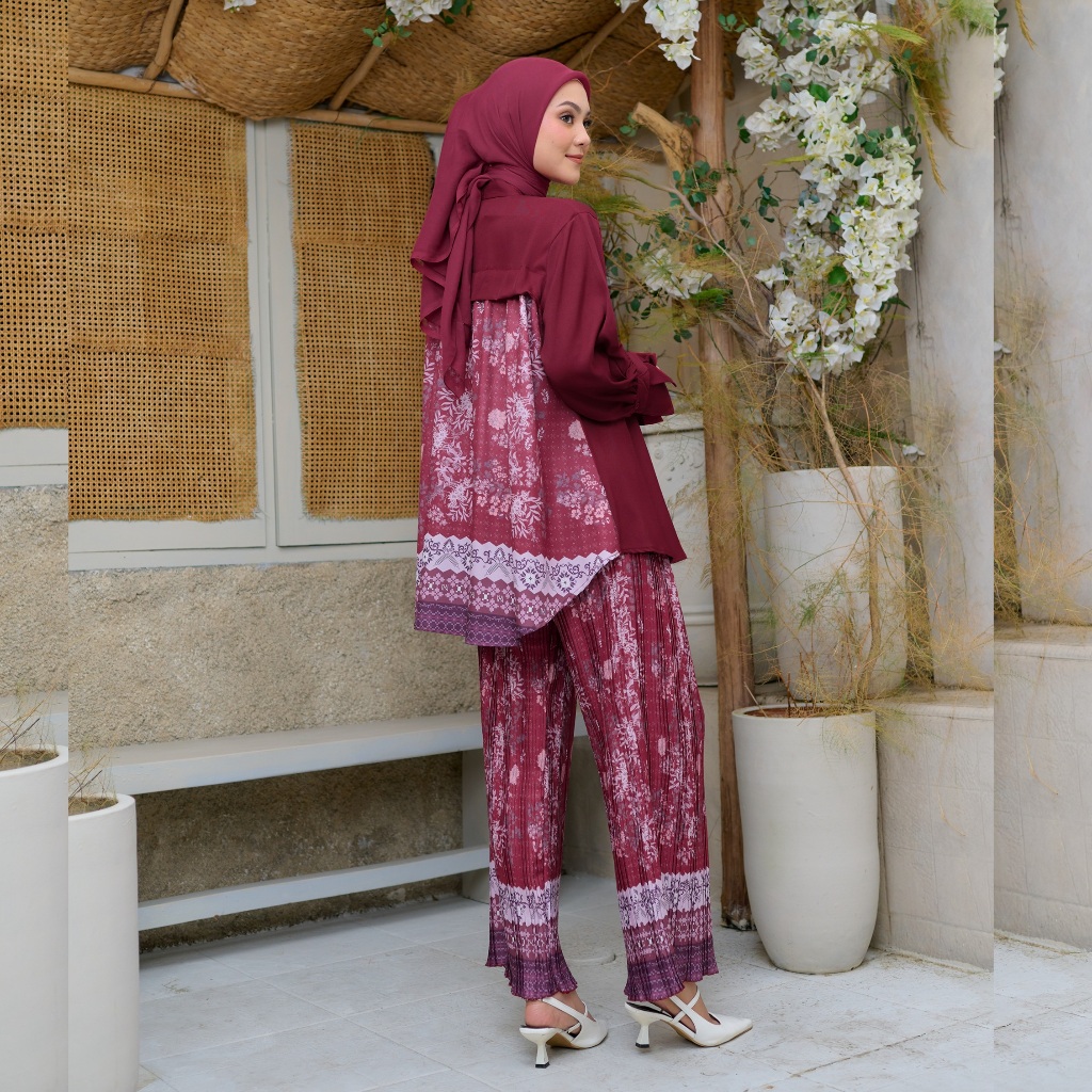 NUNA Kama Pleats Set | Setelan wanita Katun motif patern print busui