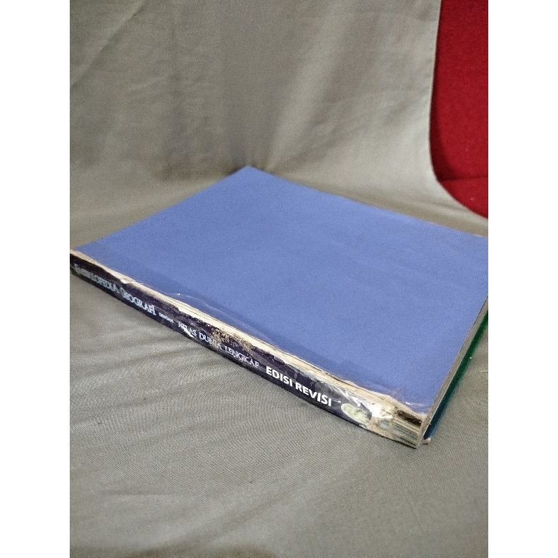 preloved ensiklopedia geografis dengan atlas dunia lengkap edisi revisi