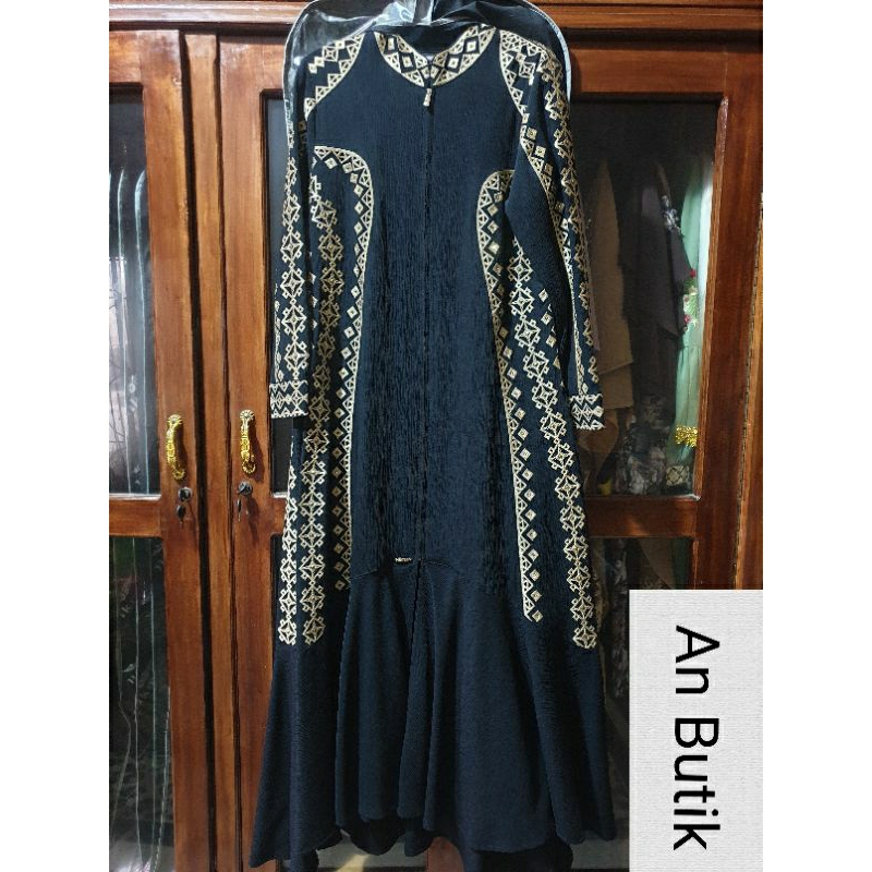 Baju Hikmat Hitam