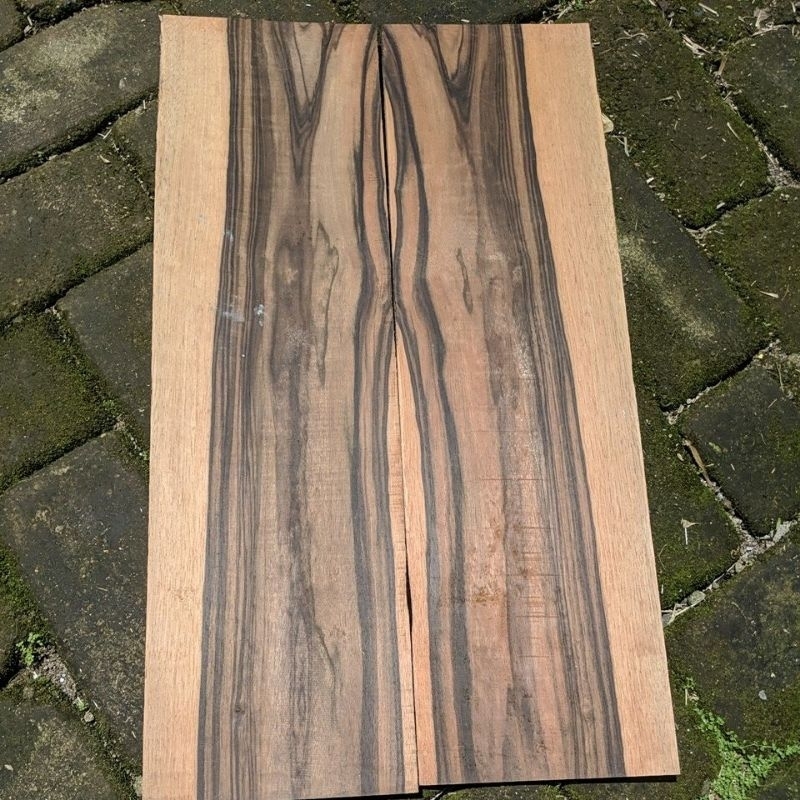 papan top kayu eboni 1 x 31 x 54 cm