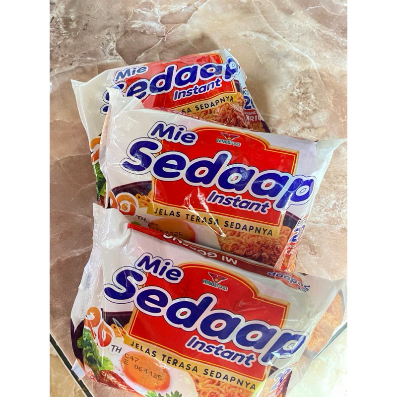 

MIE INSTAN SEDAAP GORENG