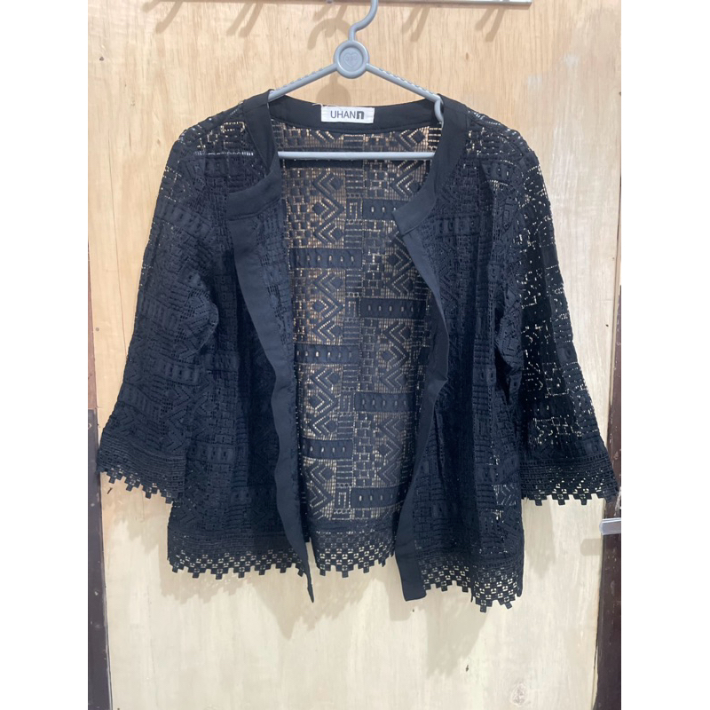 outer brukat hitam