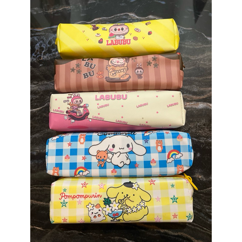 

Tempat Pensil Karakter