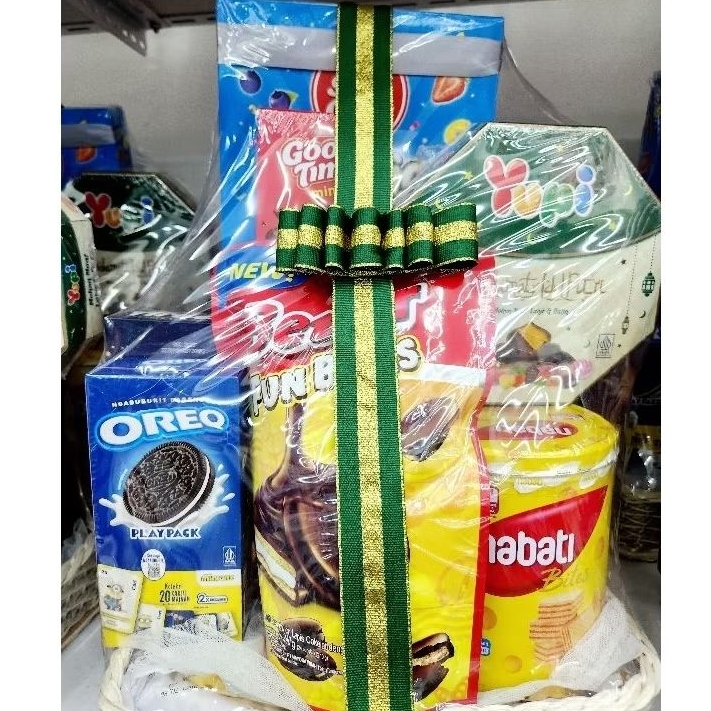 

PARCEL / HAMPERS LEBARAN PAKET RAYA 4
