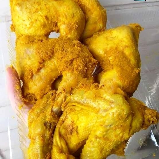 

Ayam Ungkep Bumbu Kuning Siap Goreng isi 10pcs