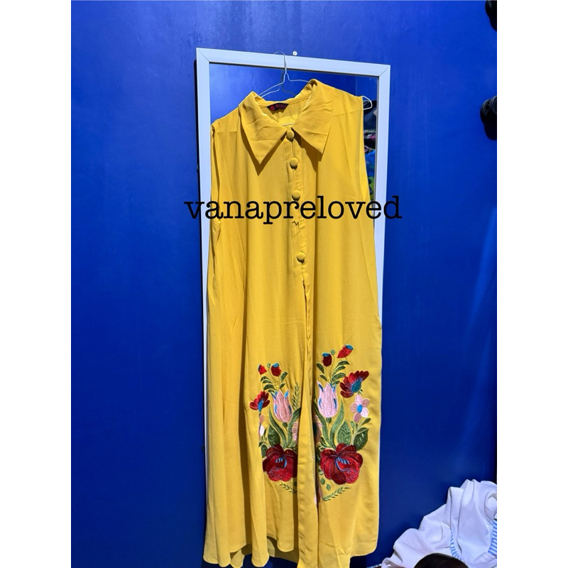Preloved Outer Wanita Warna Kuning Kunyit