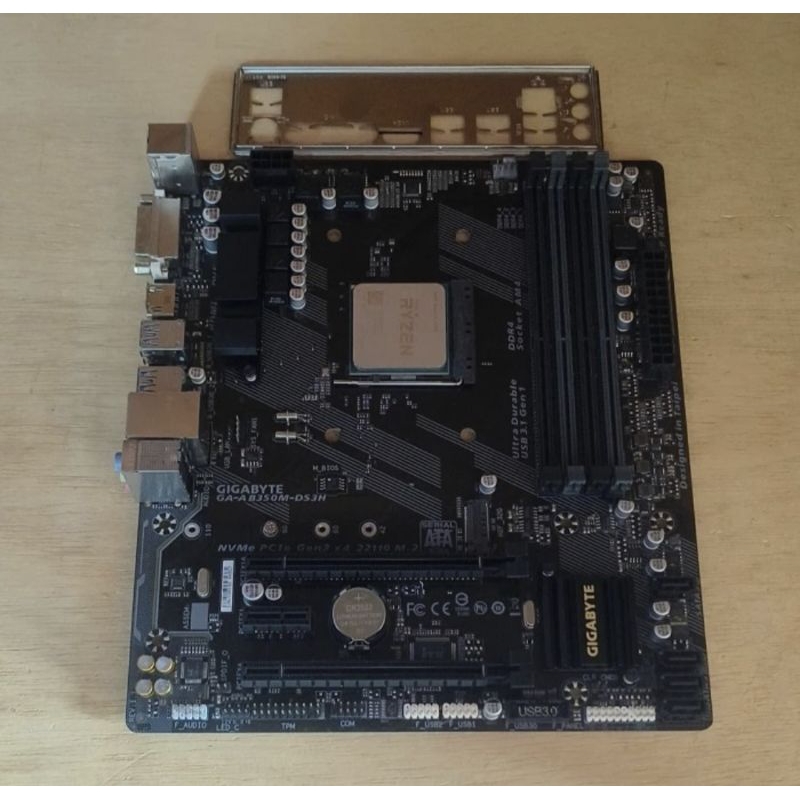 PAKET AMD RYZEN 5 2400G + MOBO GIGABYTE B350M AM4 DDR4