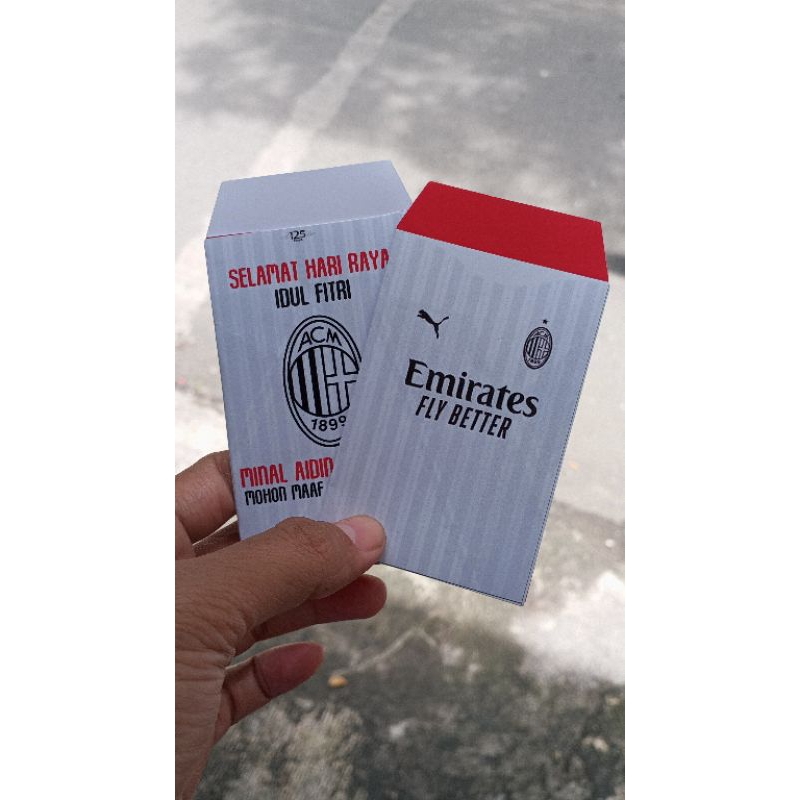 

amplop THR Lebaran motif Jersey away