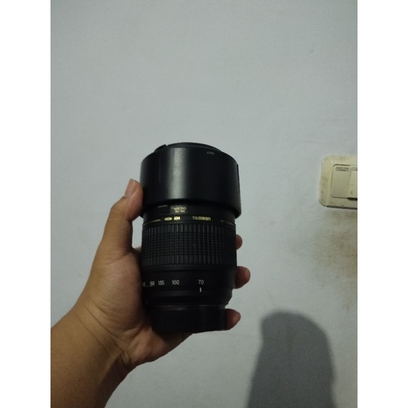 LENSA TAMRON AF70-300