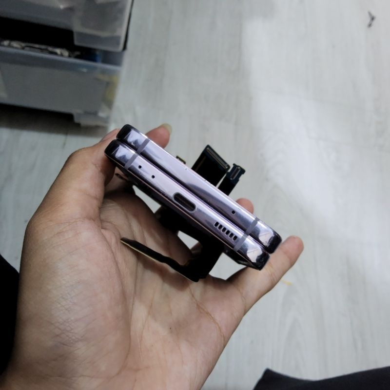FRAME / BEZEL SAMSUNG GALAXY Z FLIP 4 ORIGINAL BOLEH REQUEST WARNA