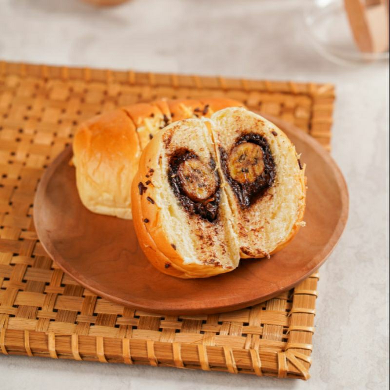 

Roti Pisang Cokelat Keju - Kamayangan Bakery