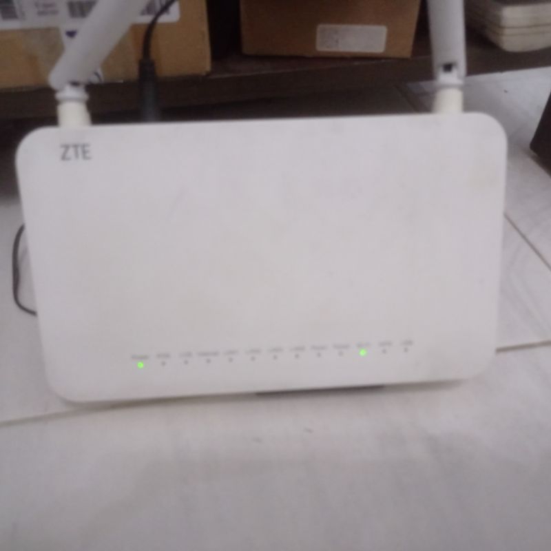 Router ont Zte F660