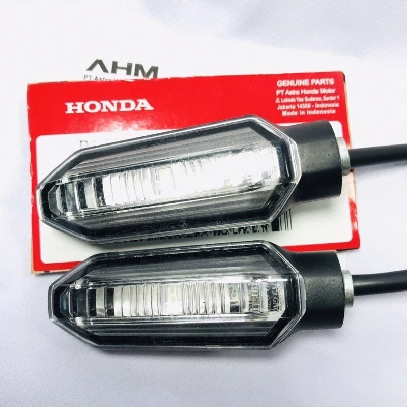 Lampu Sen Sein Riting LED 2PCS Kanan Kiri Honda Adv 160 Vario 2022 2023 Original Honda / Lampu Sen M