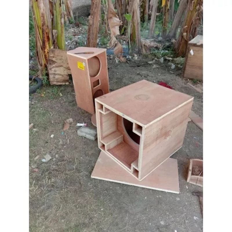 BOX SPEAKER 10 INCHI MODEL PLANAR TEBAL 15MM PLANAR SPIKER