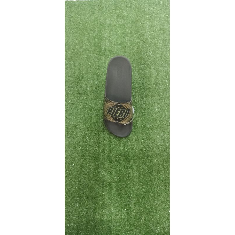 sandal slide Piero