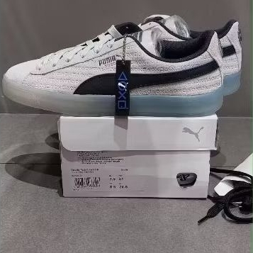 Puma X PlayStation Glacial Grey SIZE 41 Limited Edition