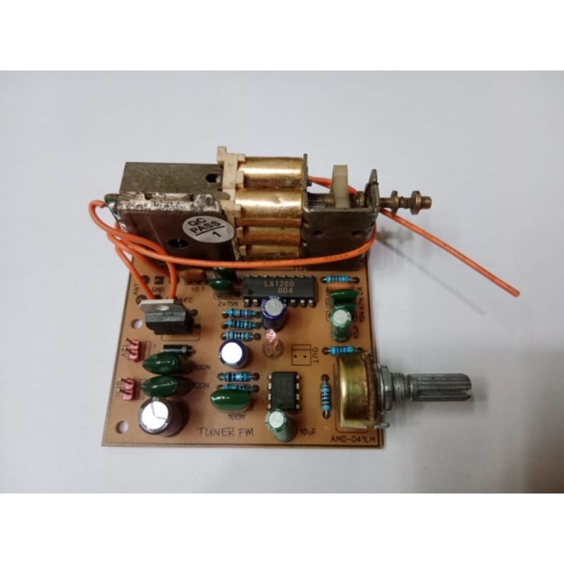 Radio tuner fm lengkap amplifier