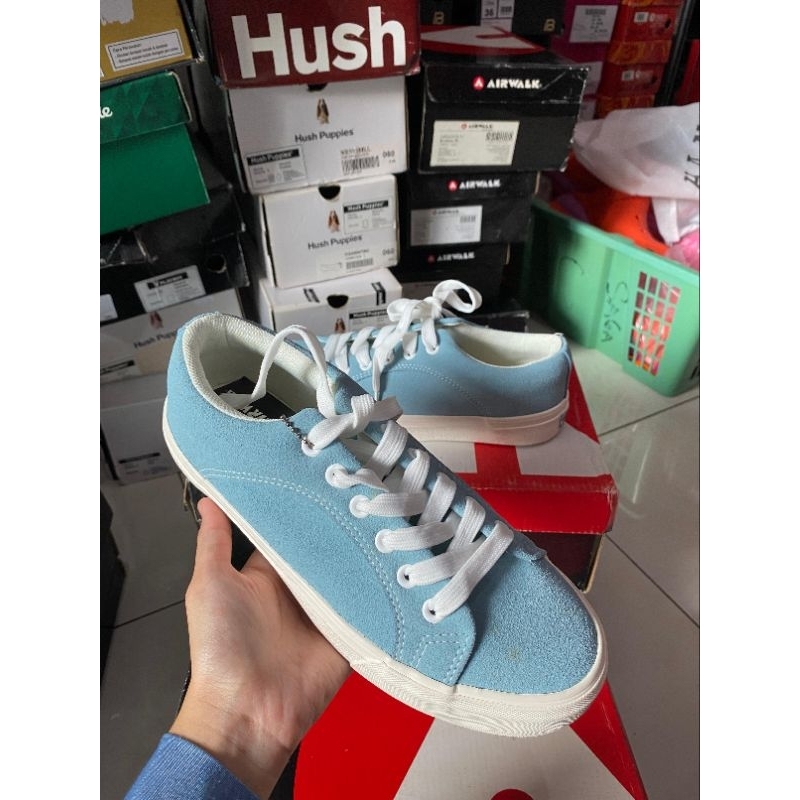 Sepatu airwalk stefan