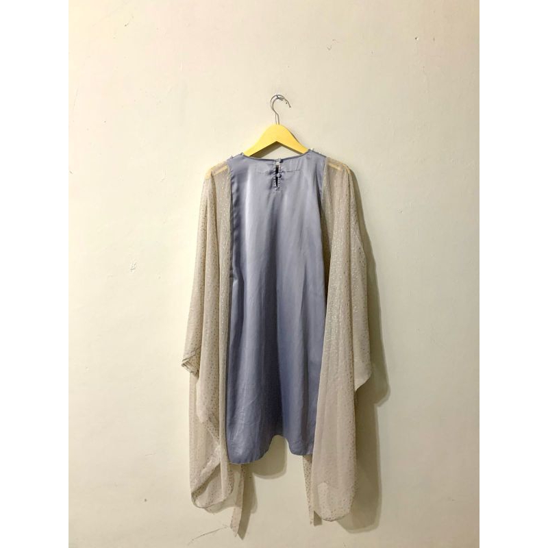 Preloved Blouse by Zaskia Sungkar