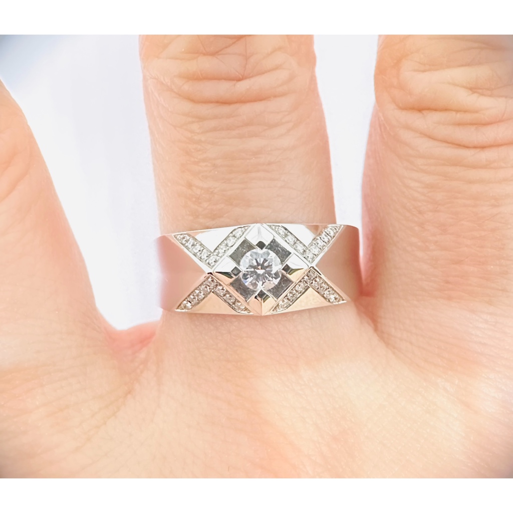 Cincin Berlian Mewah Pria Desain Modern Klasik