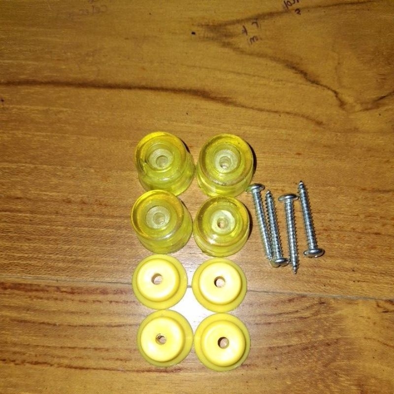 kaki karet sangkar kotak