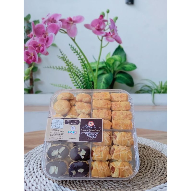 

Kue kering 4 rasa sinar gemilang
