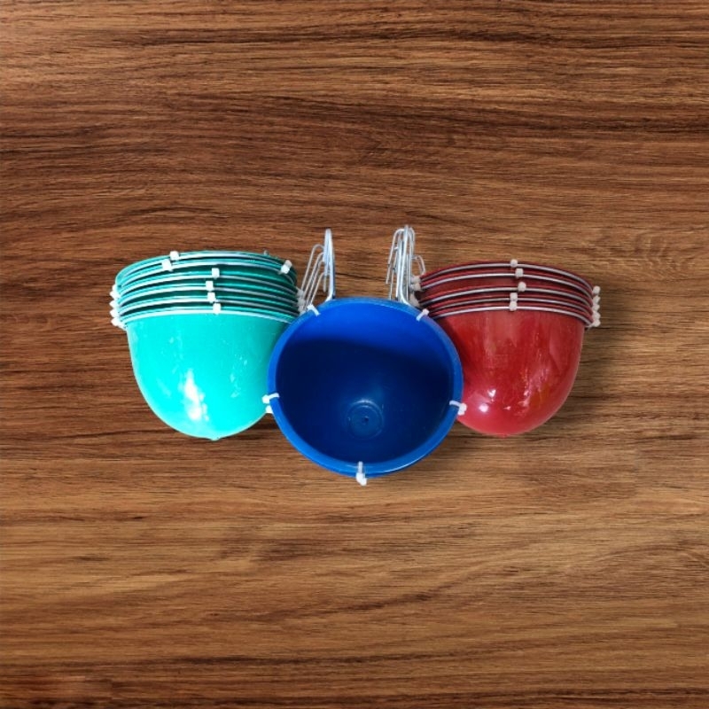 cepuk pakan ayam atau wadah pakan ayam