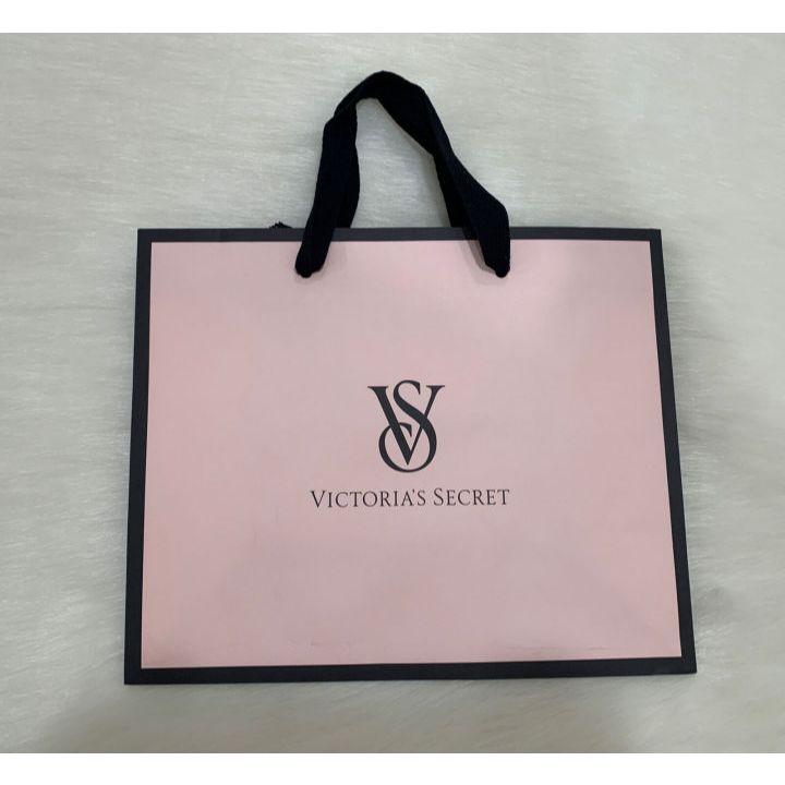 

Paperbag Victoria’s Secret