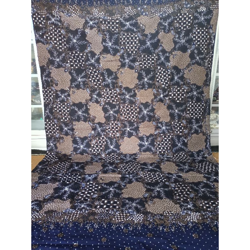 Batik Tulis Lamongan motif bandeng lele jaring
