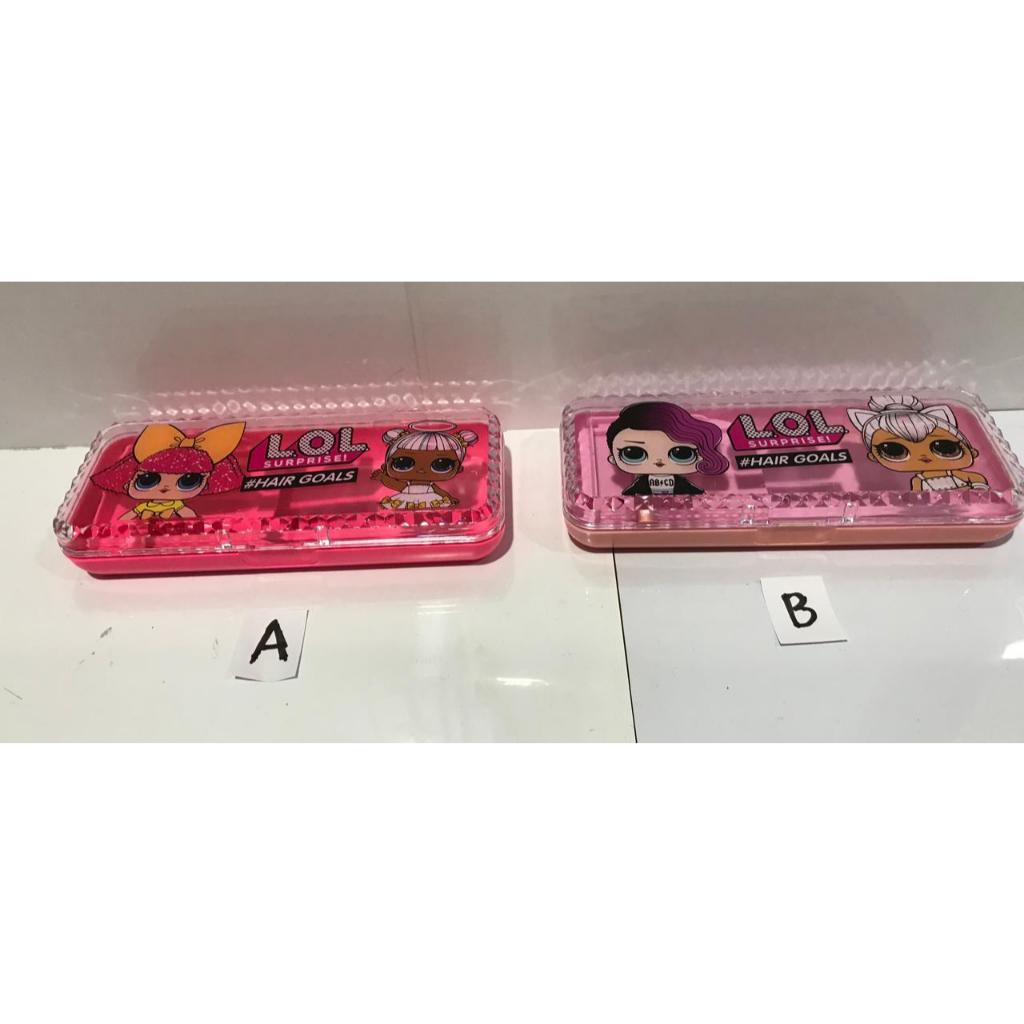 

PENCASE BOX LOL ORIGINAL BAHAN ABS UKURAN 20x3.5x7.5 cm (PxLxT)