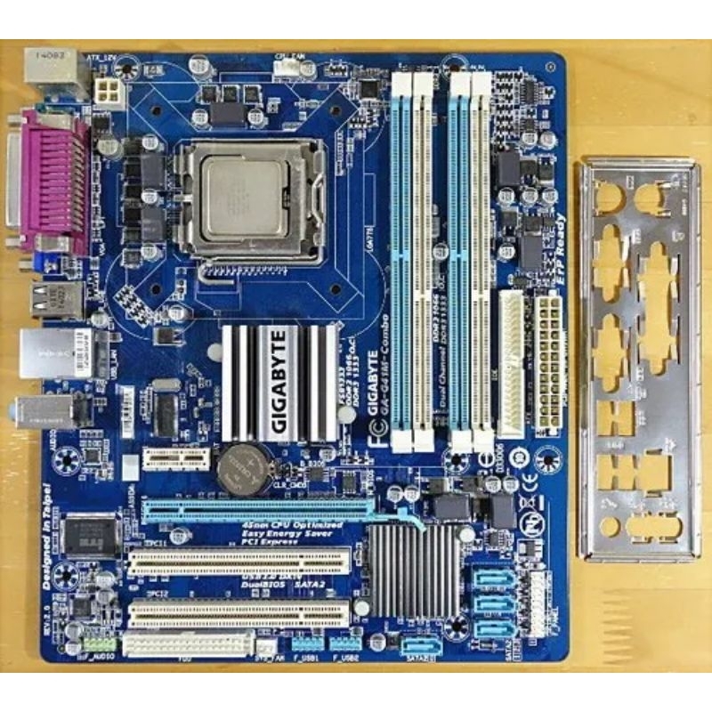 Gigabyte G41M Combo rev 2.0 Motherboard + Backpanel Mulus Normal Sehat Like New LGA775 Core2Duo Core