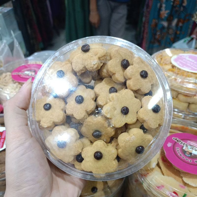 

Kue Kastengel Bunga Choco chips