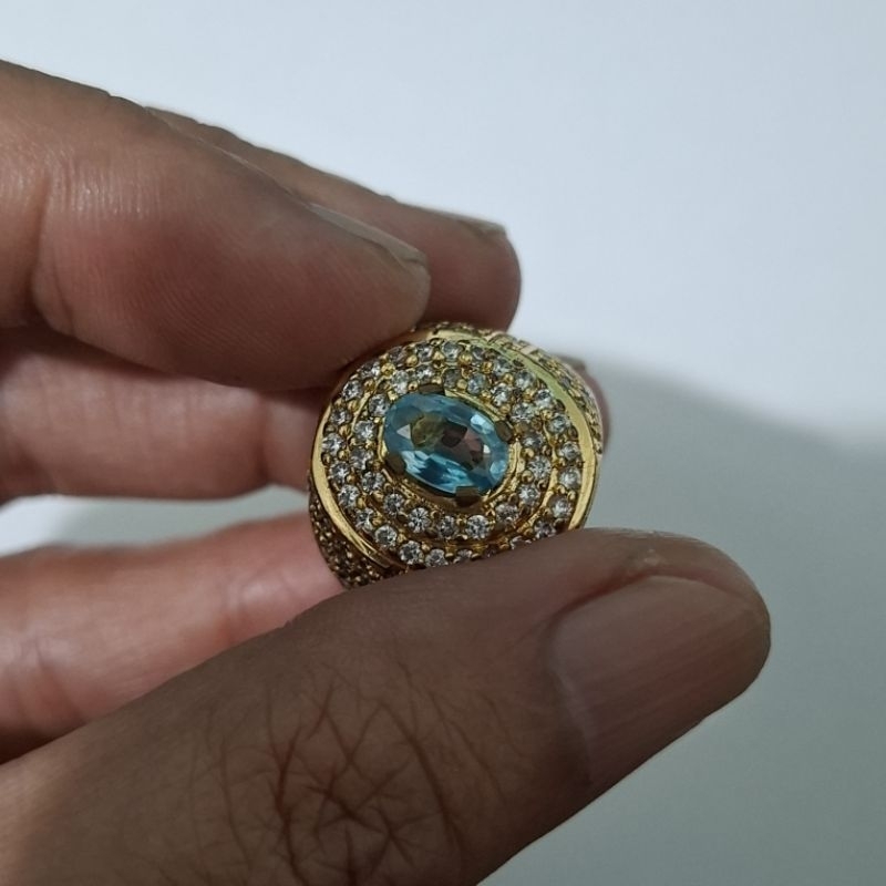 NATURAL BLUE ZIRCON