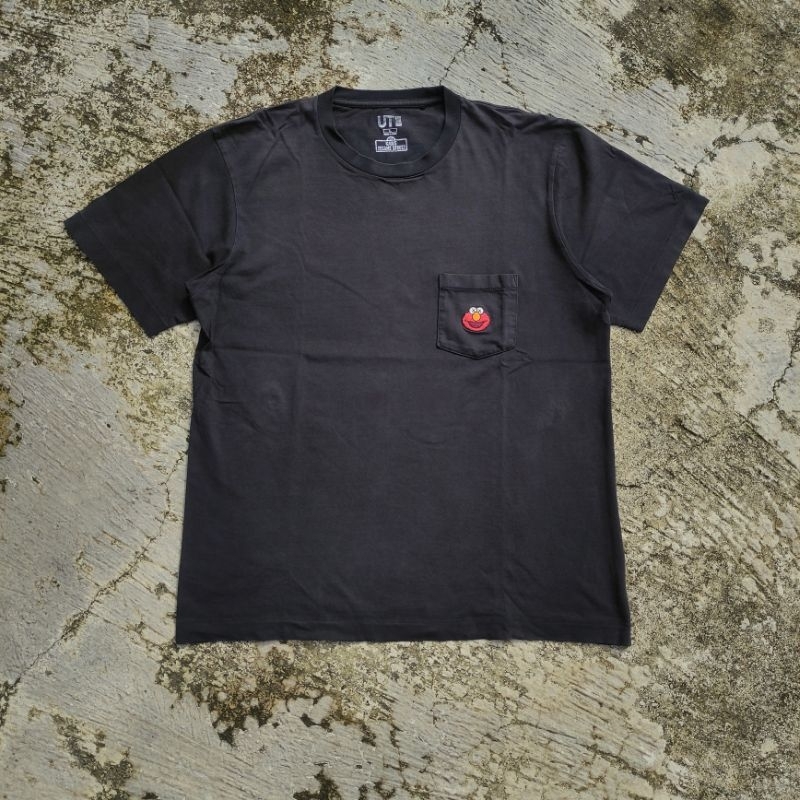 KAOS UNIQLO × KAWS POCKET M SECOND