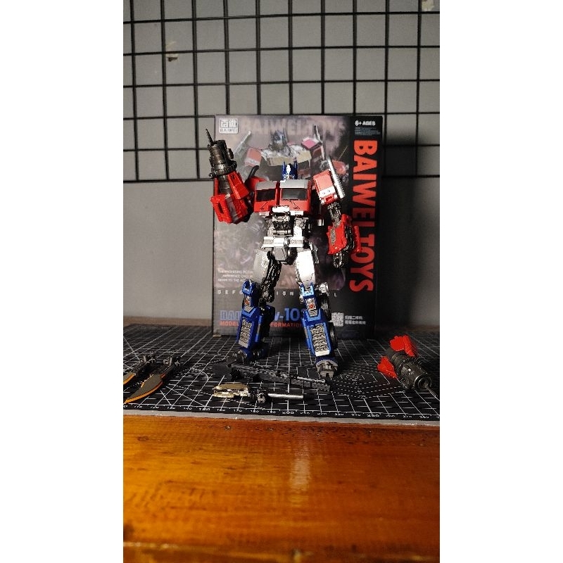 BAIWEI TW 1030 OPTIMUS PRIME SECOND BIB