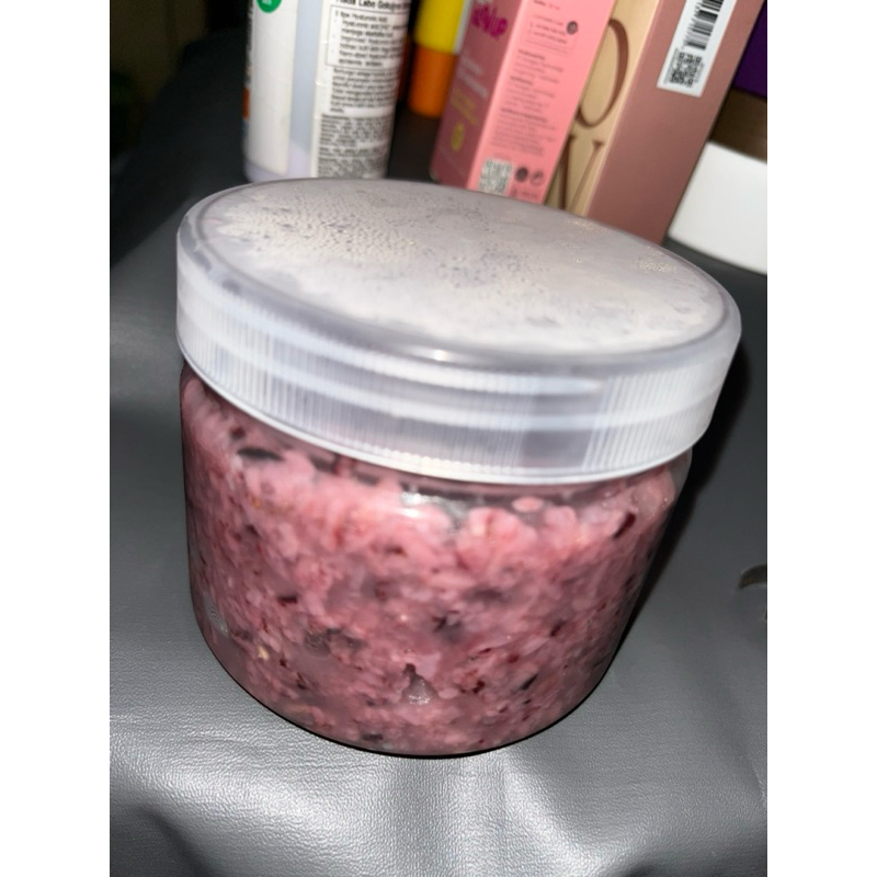 

tape ketan item faqih